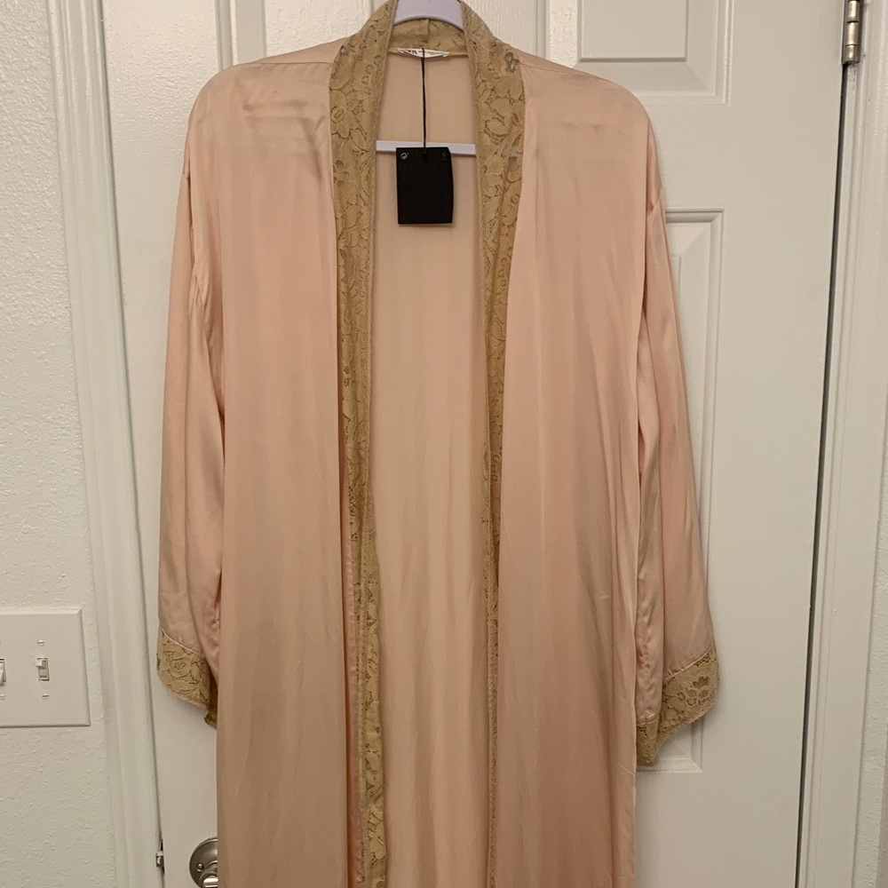 Zara Blush Robe with Gold Lace Trim